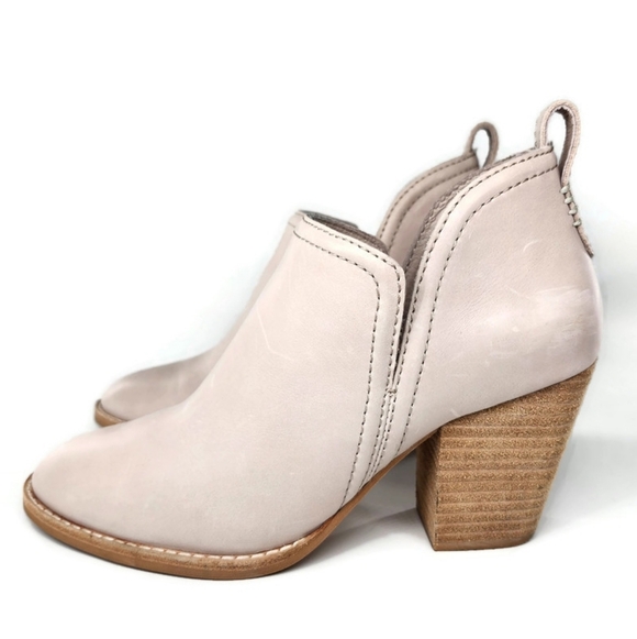 Jeffrey Campbell Rosalee Cream Leather Low Notched Shaft Pull-On Block Heel Boot - Picture 6 of 16